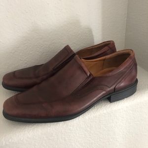 Men’s Ecco dress shoes size 11